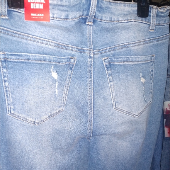 Definitely Denim! - Picture 15 of 16